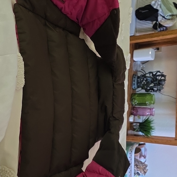 Juicy Couture Fuchsia Bomber Vest - Picture 4 of 9